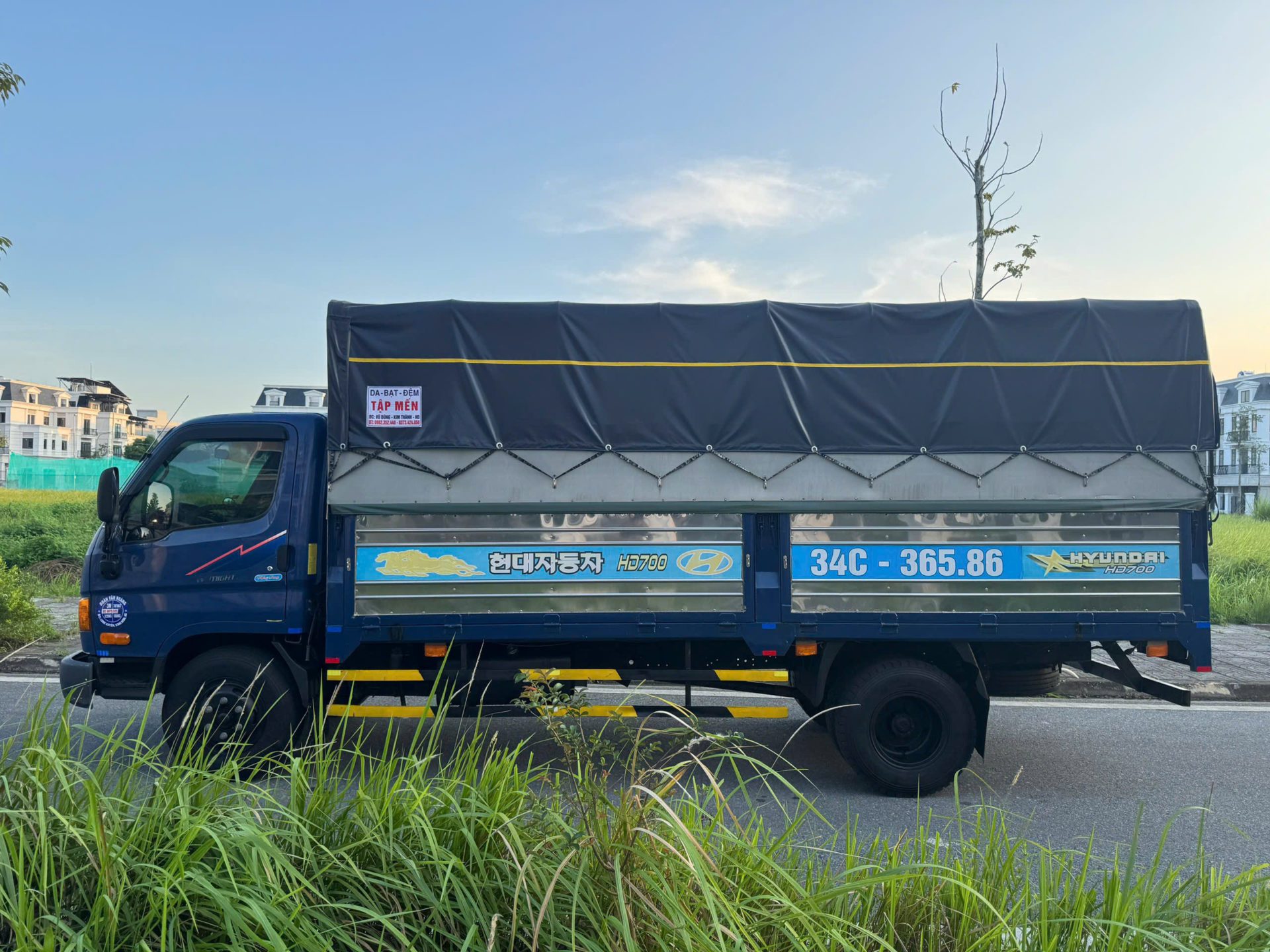 BÁN XE NEW MIGHTY -THÙNG MUI BẠT - MÀU XANH – NĂM 2016 - Ảnh 4