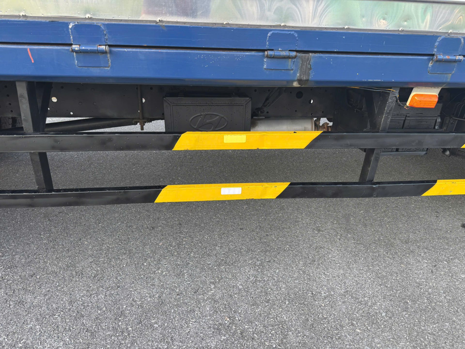 BÁN XE NEW MIGHTY -THÙNG MUI BẠT - MÀU XANH – NĂM 2016 - Ảnh 17